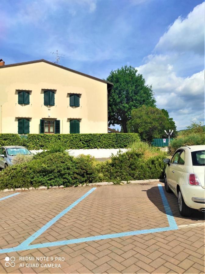 Careggi Garden Apartment Флоренція Екстер'єр фото